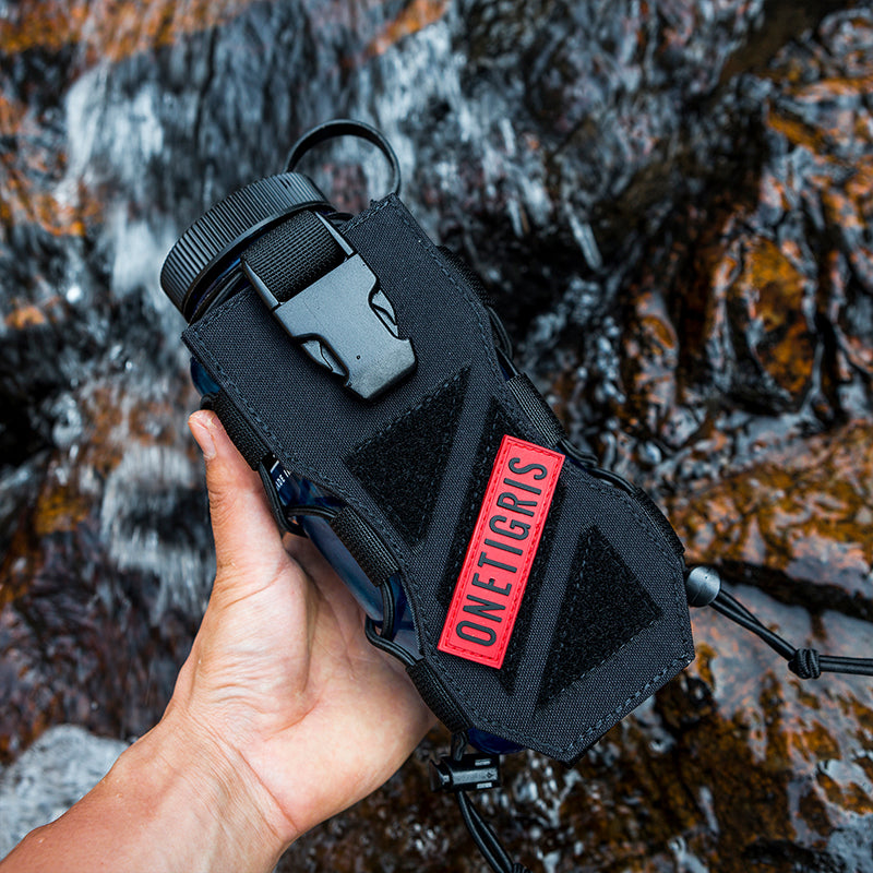 HUNTERZ Bottle Holster 丨Compatible with MOLLE and Velcro panels